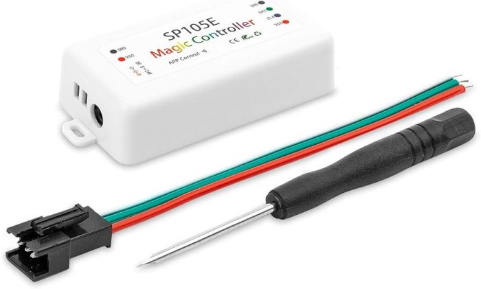 تصویر کنترلر بلوتوثی SP105 مناسب برای مدیریت ریسه‌های LED نواری برنامه‌پذیر