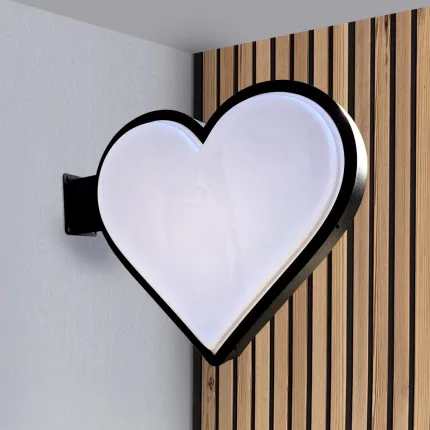 تصویر لایت باکس دوطرفه قلبی سایز ۶۰ در ۴۹ سانت با فریم فلزی رنگ کوره‌ای – نمای روبرو