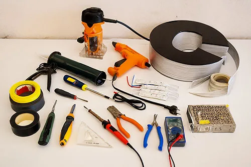 ابزار مورد نیاز ساخت تابلو چلنیوم. خرید انواع لوازم و تجهیزات تابلوسازی از وبسایت ملزومات مهر